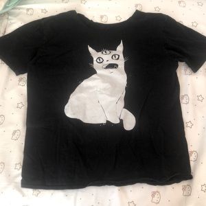 Black oversized shirt with cool cat